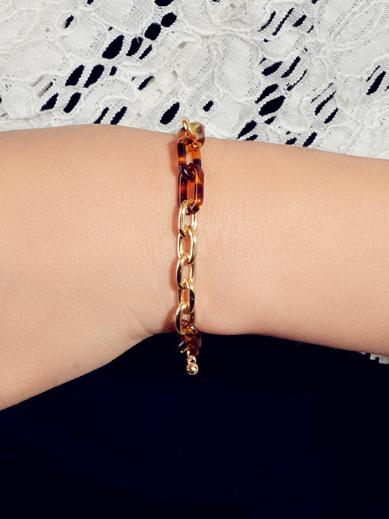 Designer Jewellery Acrylic Gold Crude Chain Bracelets Party Designer Accessories-1